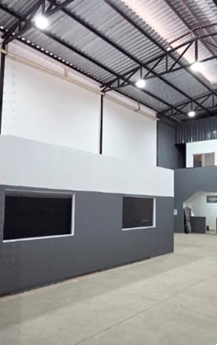 Galpão da estrutura operacional do Grupo HTE